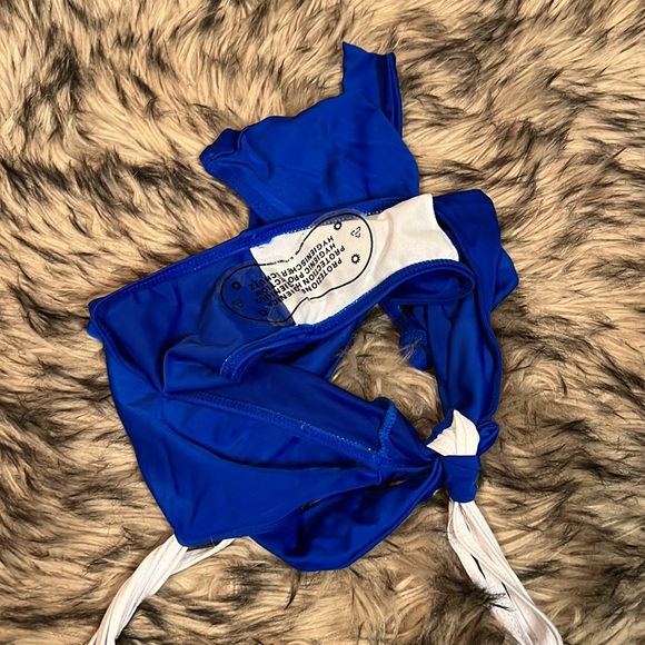 Blue and white halter top bathing suit. - Picture 3 of 3